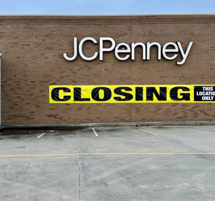 JCPenney is closing stores